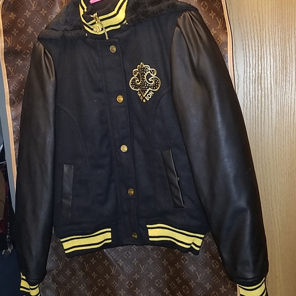 Dereon jacket